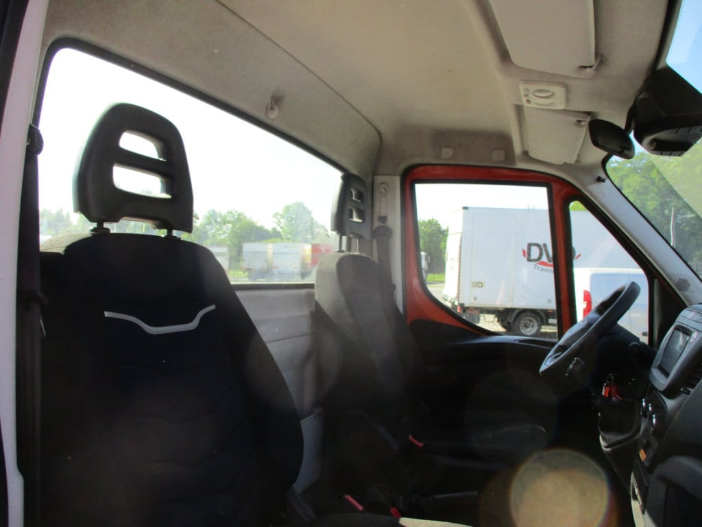 IMG-20250512-WA0015