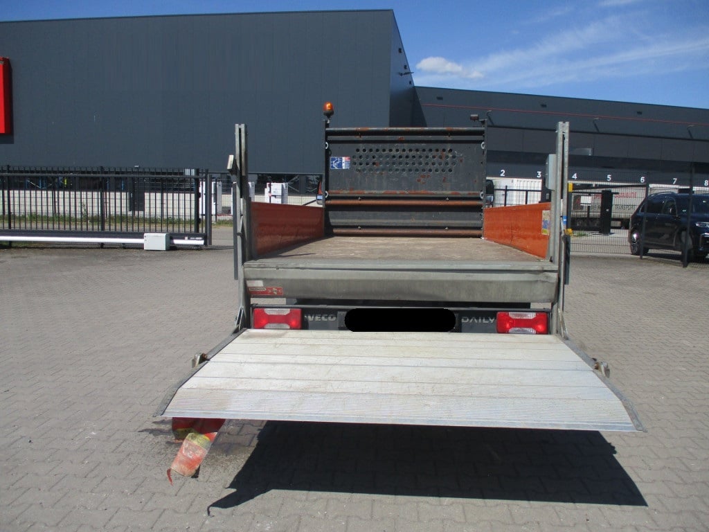 IMG-20250512-WA0022