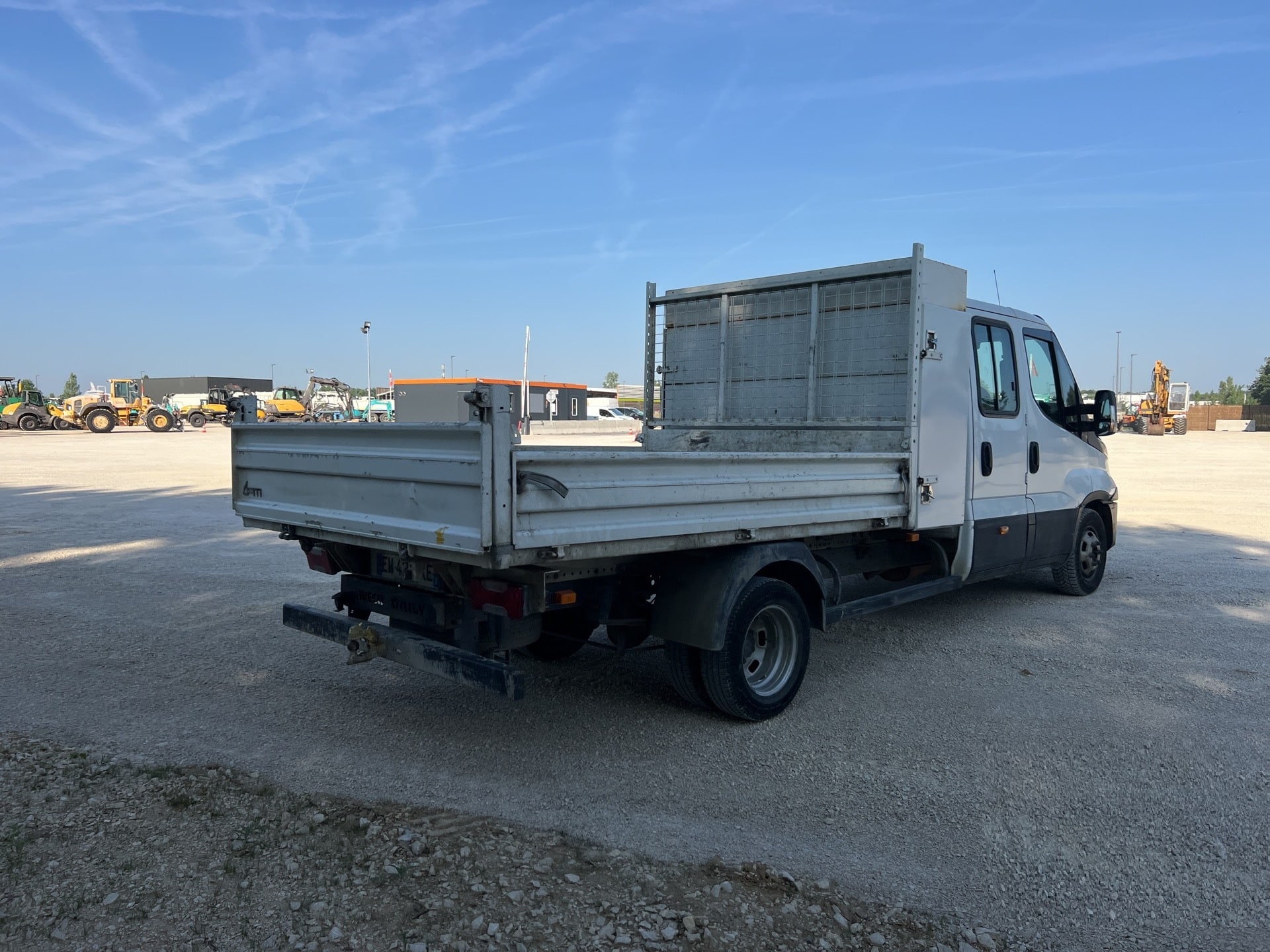 d146bd74-9ee4-497a-bf48-1a8ed2a03cfb-hr