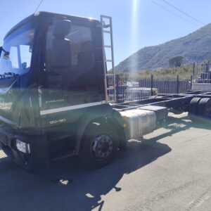 IVECO EUROCARGO 120-190L (COD.INTERNO PM2036)