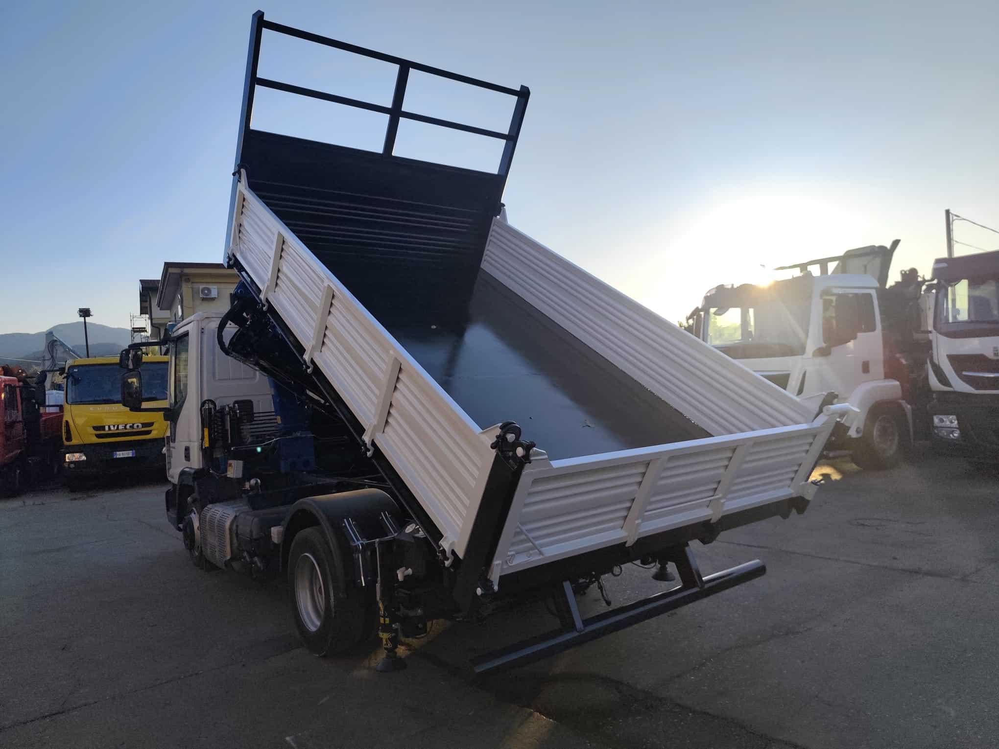 IMG-20250930-WA0080 IMG-20250930-WA0080