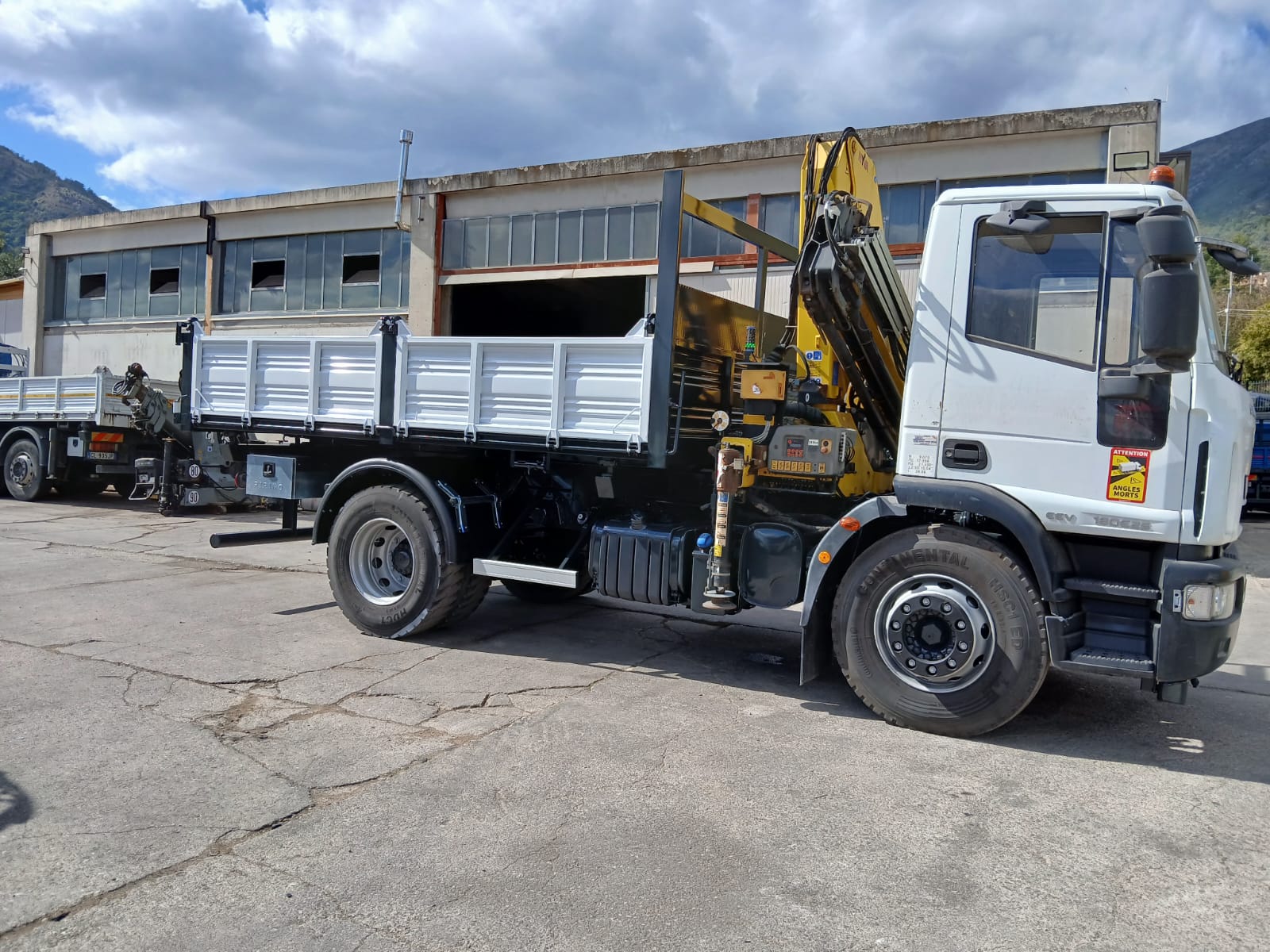 IMG-20251003-WA0189 IMG-20251003-WA0189