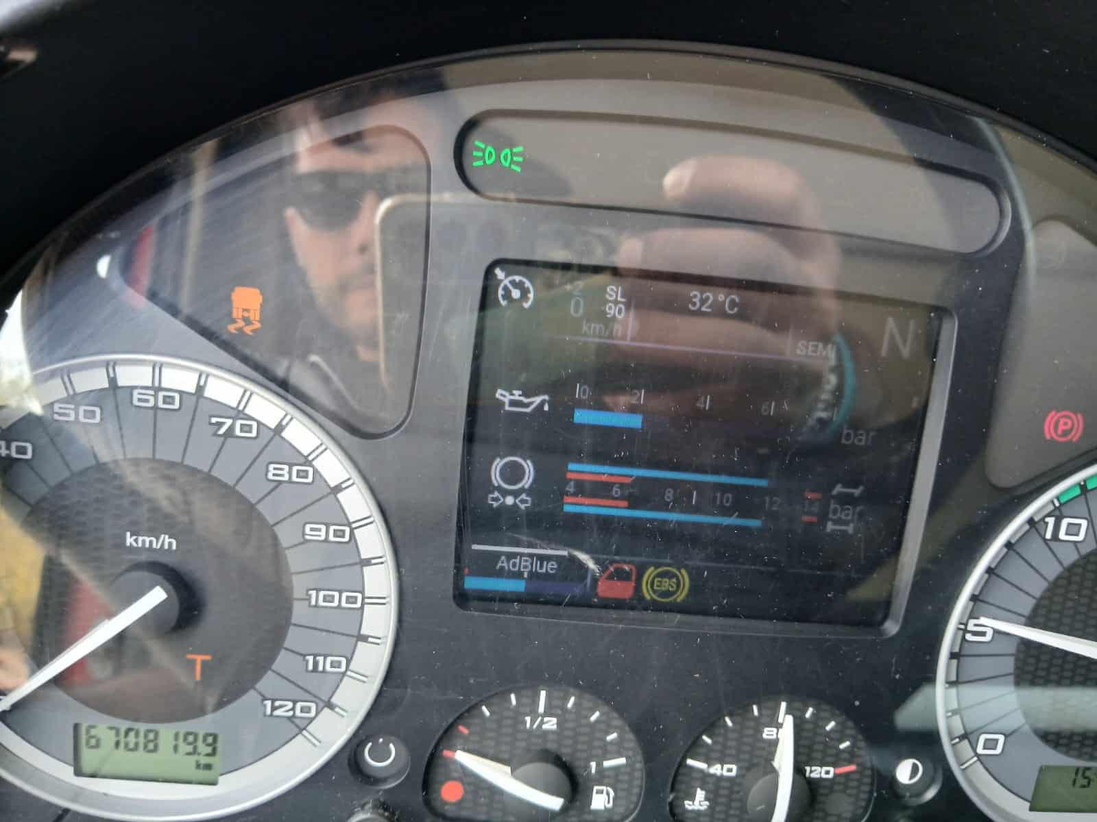 WhatsApp Image 2025-08-26 at 16.27.59 (3)