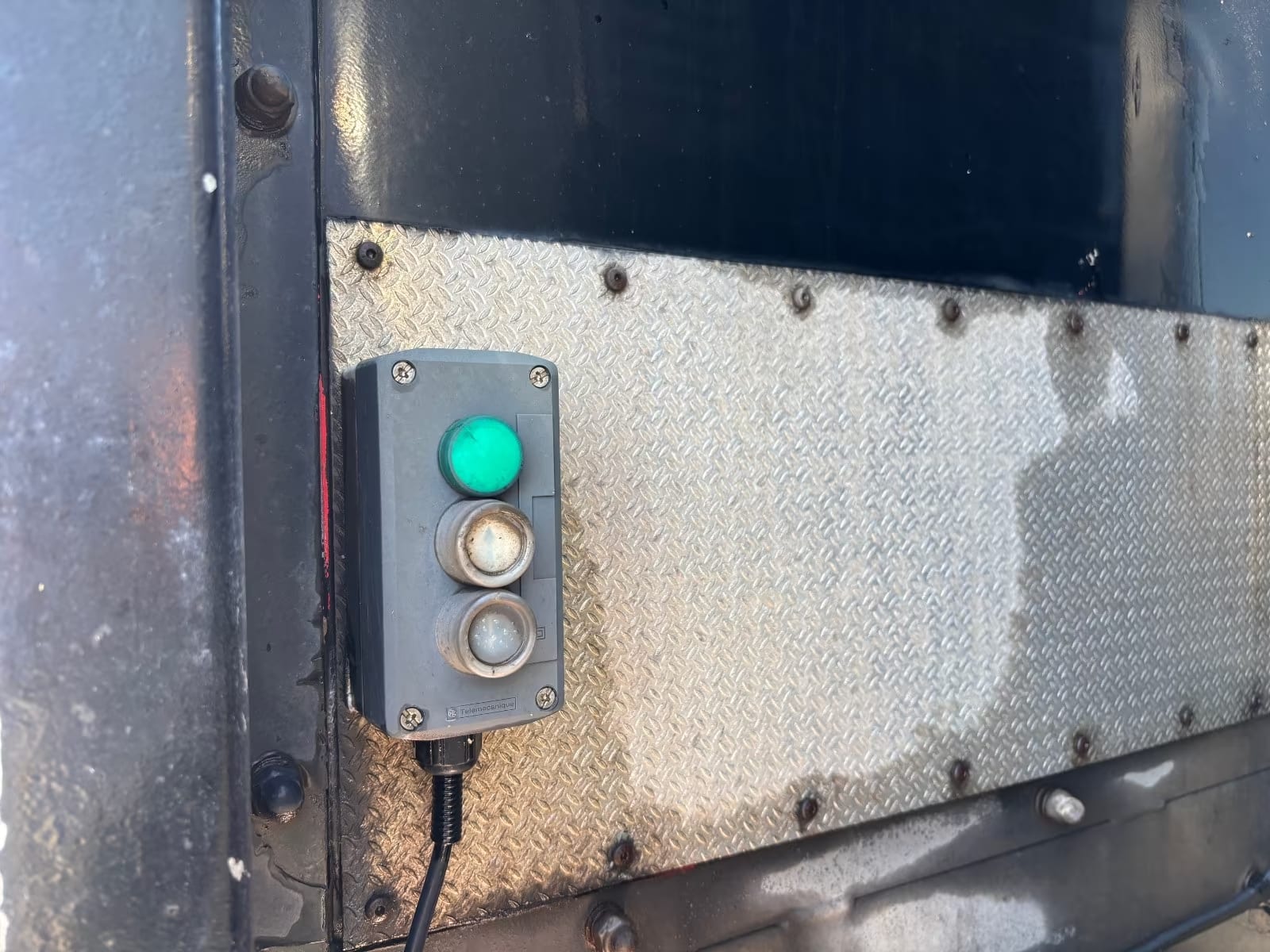 3512f14c-9e7c-44bc-b012-a99876299980 3512f14c-9e7c-44bc-b012-a99876299980