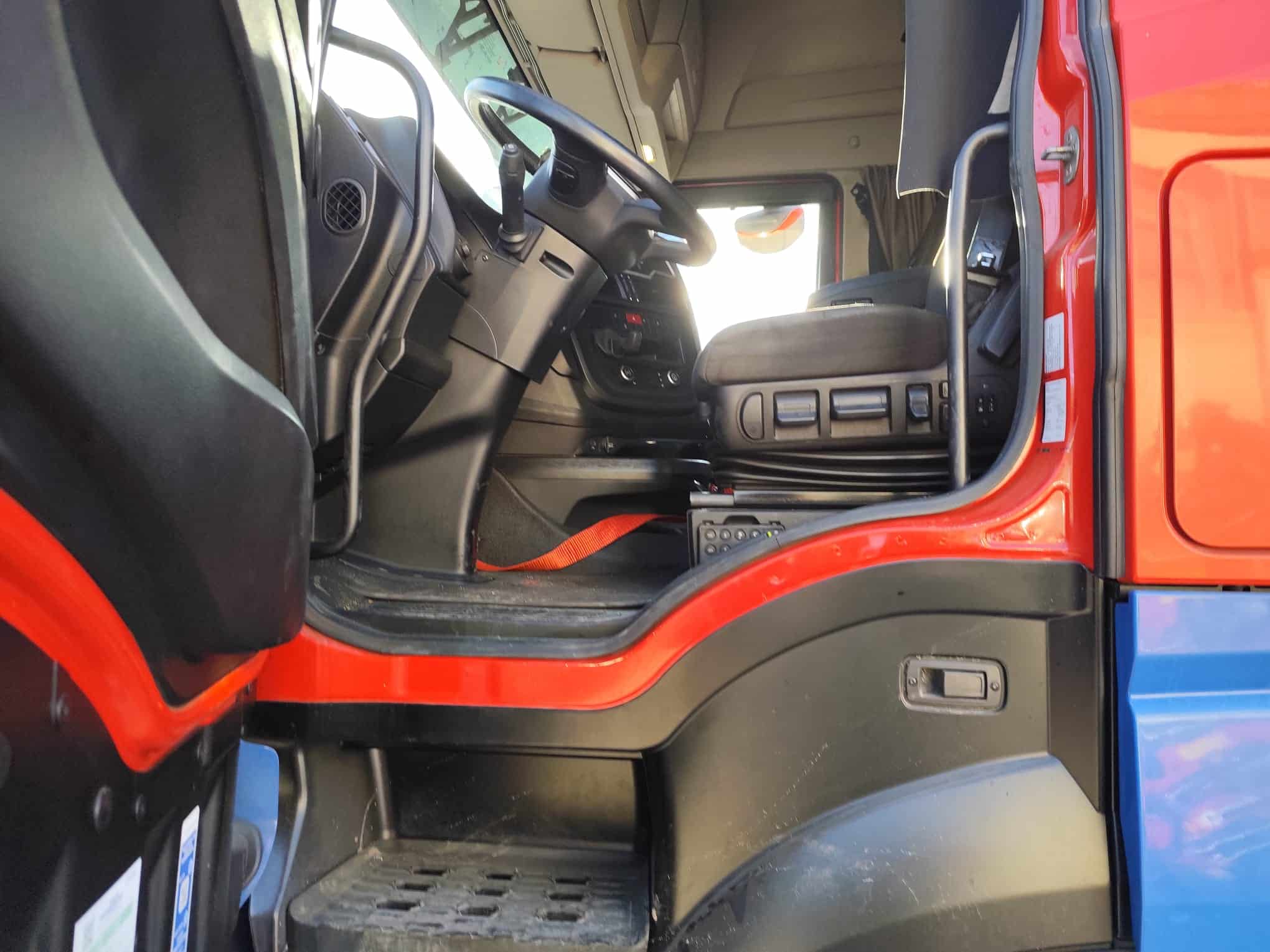 IMG-20251110-WA0052 IMG-20251110-WA0052