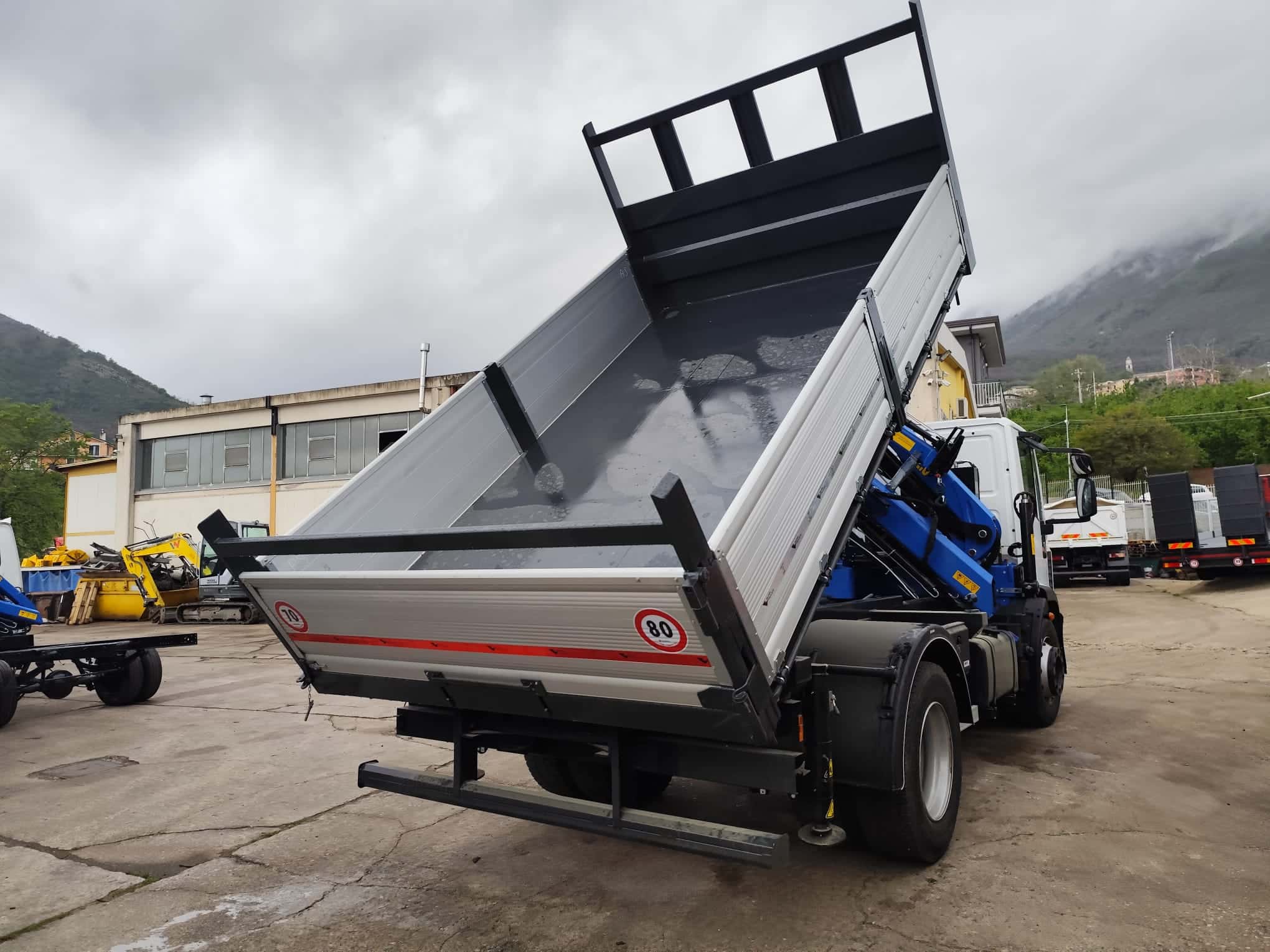 IMG-20250424-WA0012 IMG-20250424-WA0012