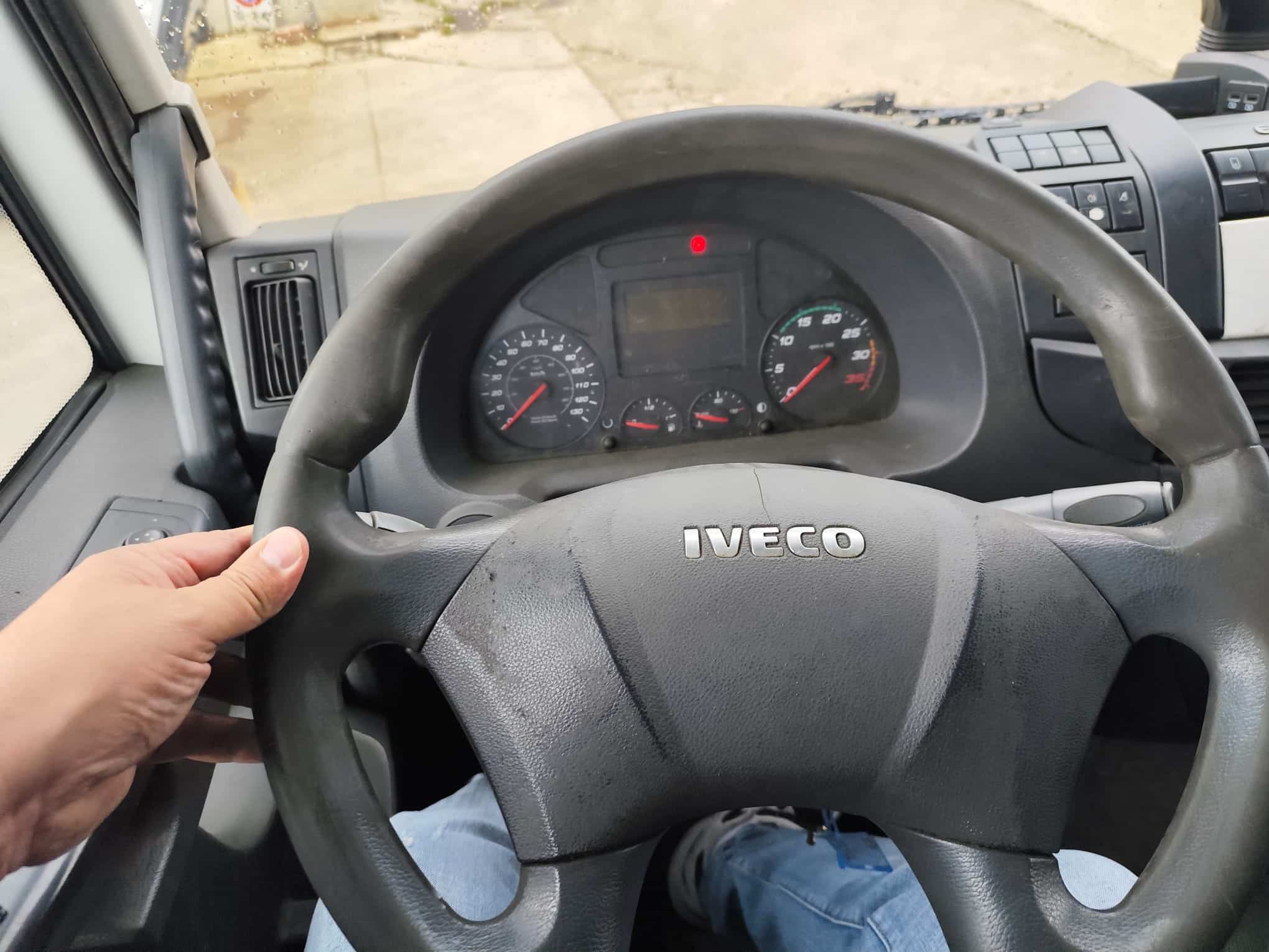 IMG-20250424-WA0100 IMG-20250424-WA0100