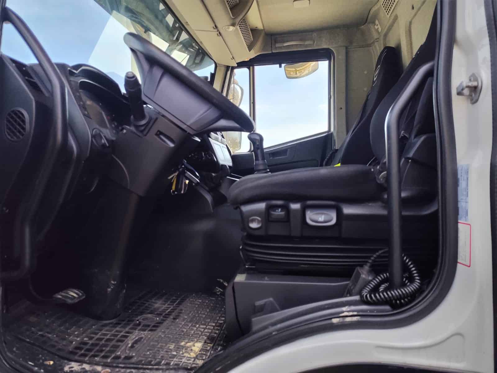 IMG-20251215-WA0101 IMG-20251215-WA0101