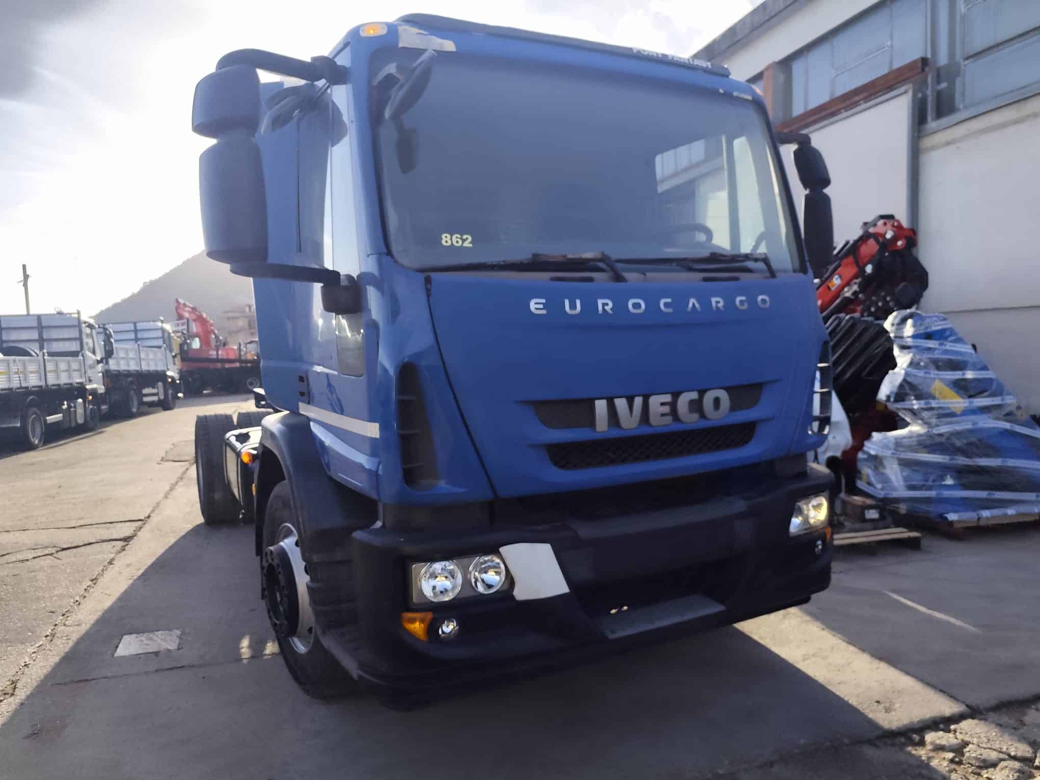 WhatsApp Image 2025-12-18 at 09.02.58 (6) WhatsApp Image 2025-12-18 at 09.02.58 (6)