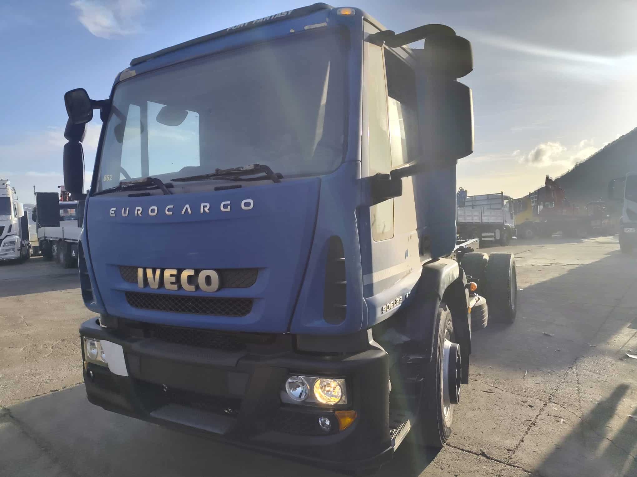 WhatsApp Image 2025-12-18 at 09.02.59 (4) WhatsApp Image 2025-12-18 at 09.02.59 (4)