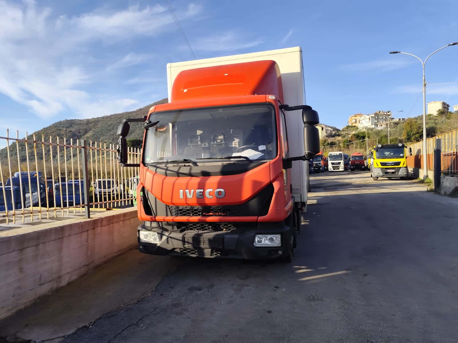 WhatsApp Image 2025-12-20 at 09.45.01 (2)