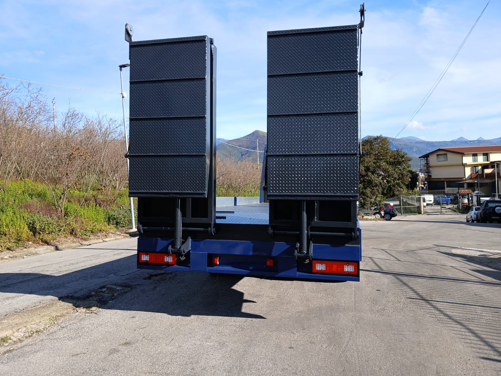 WhatsApp Image 2025-12-22 at 08.47.26 (1) WhatsApp Image 2025-12-22 at 08.47.26 (1)