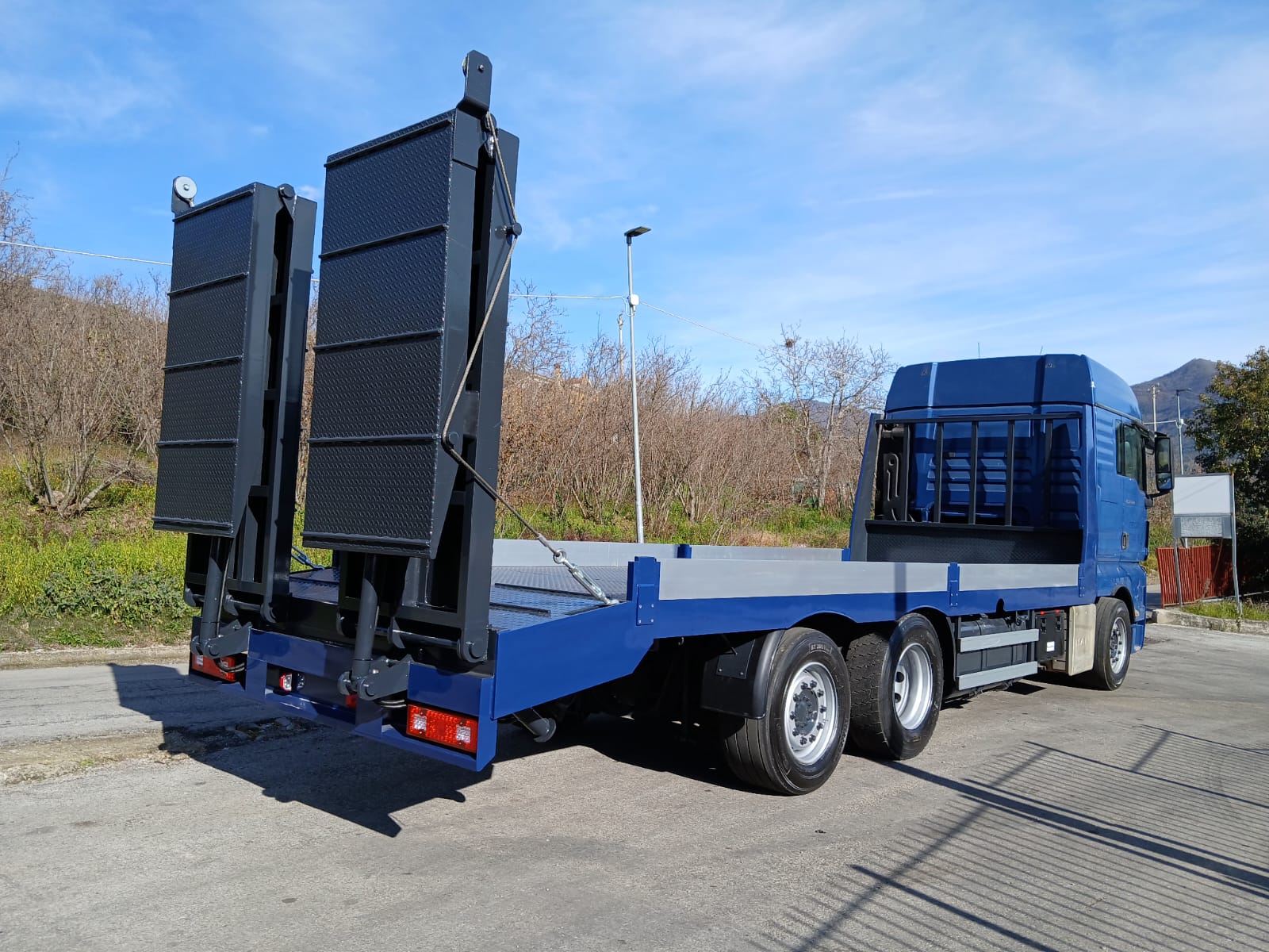 WhatsApp Image 2025-12-22 at 08.47.27 (1) WhatsApp Image 2025-12-22 at 08.47.27 (1)